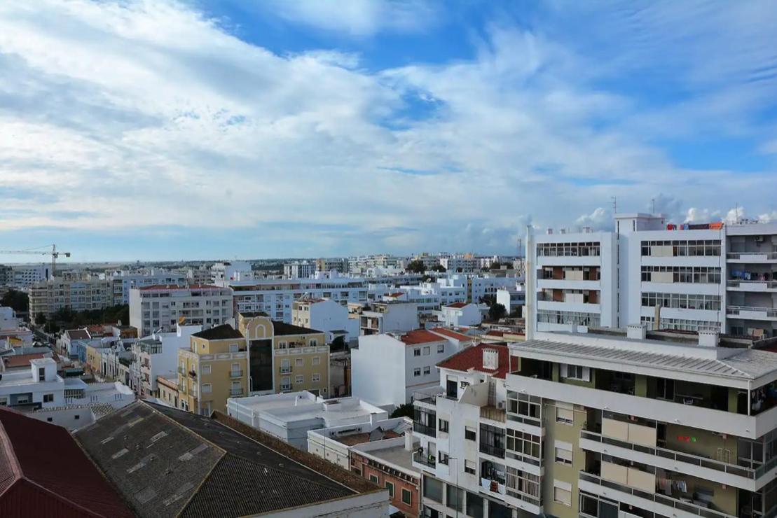 Blife Chelsya Private Rooms Faro Exterior photo