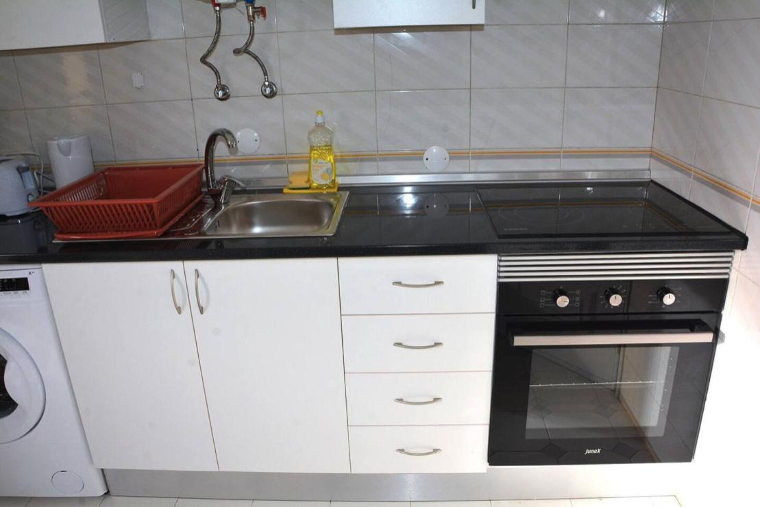 Blife Chelsya Private Rooms Faro Exterior photo