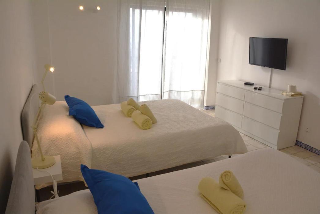 Blife Chelsya Private Rooms Faro Exterior photo