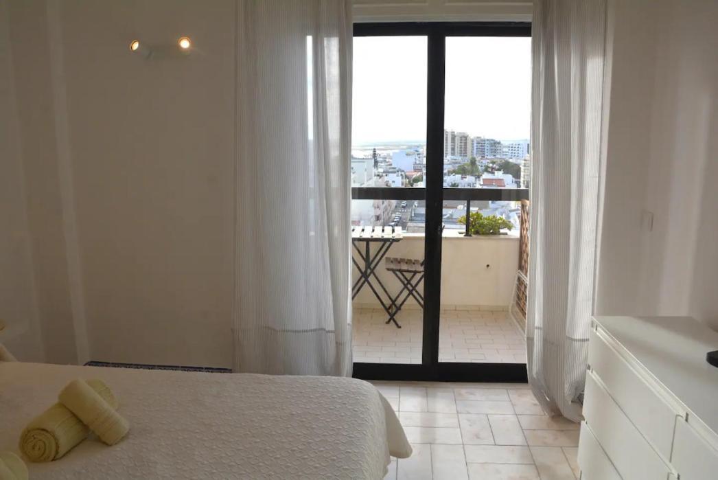 Blife Chelsya Private Rooms Faro Exterior photo